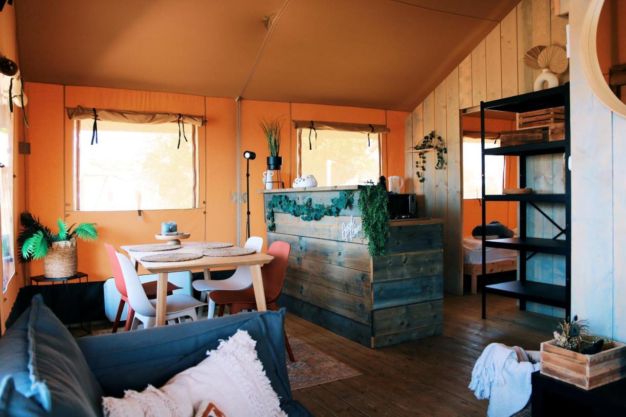 Luxury Lake Lodge Alphen  Bagian luar foto
