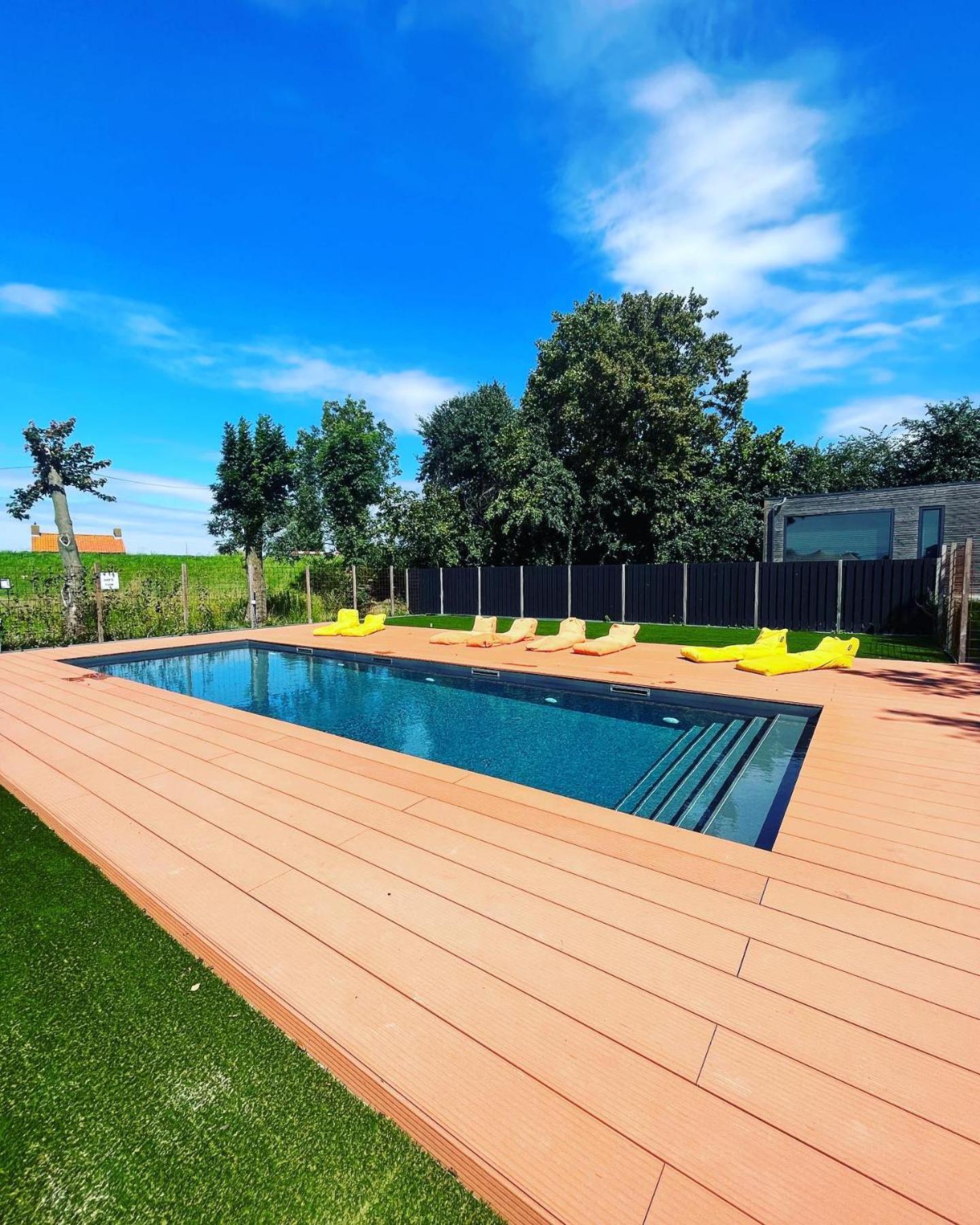 Luxury Lake Lodge Alphen  Bagian luar foto