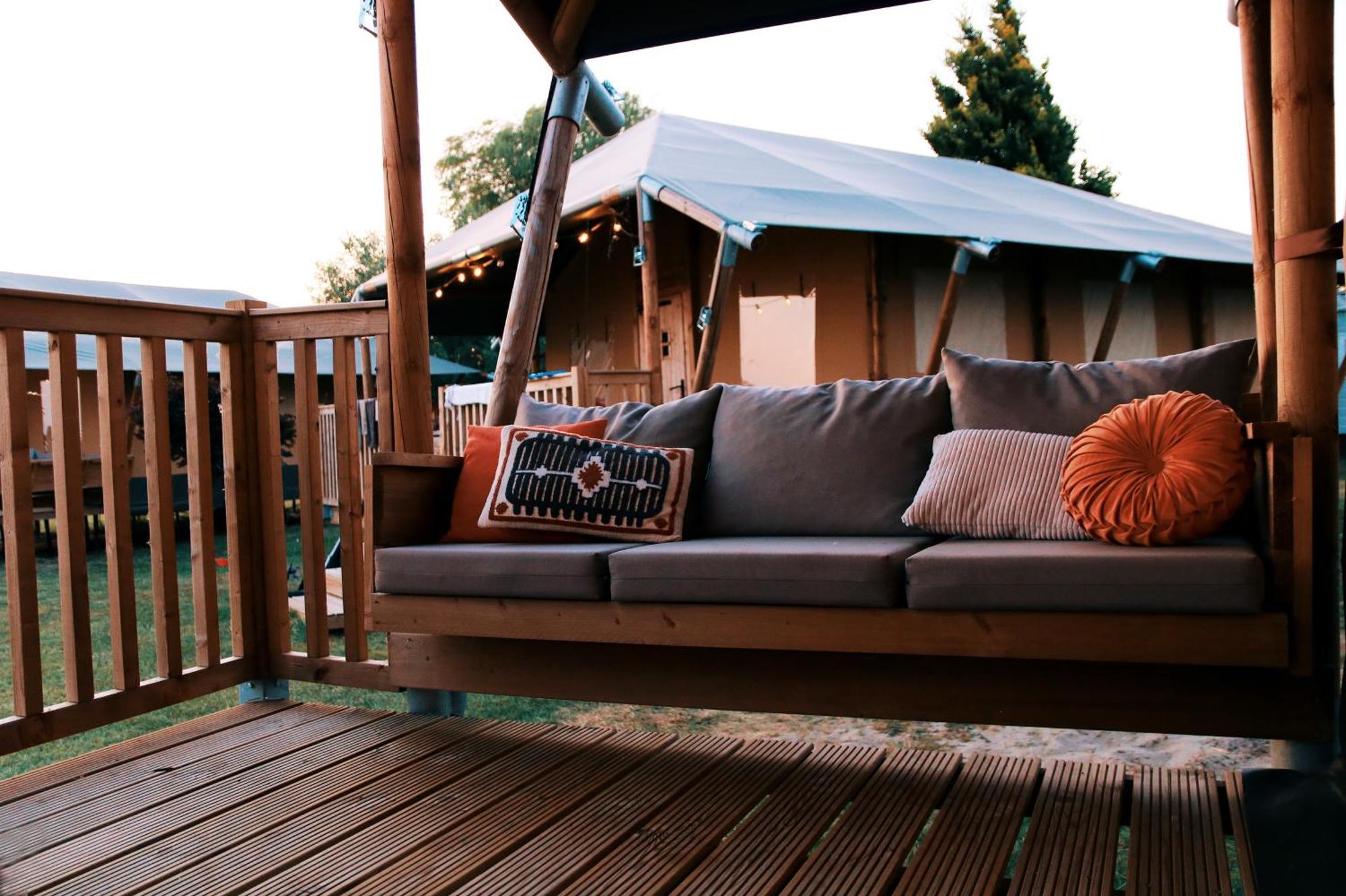 Luxury Lake Lodge Alphen  Bagian luar foto